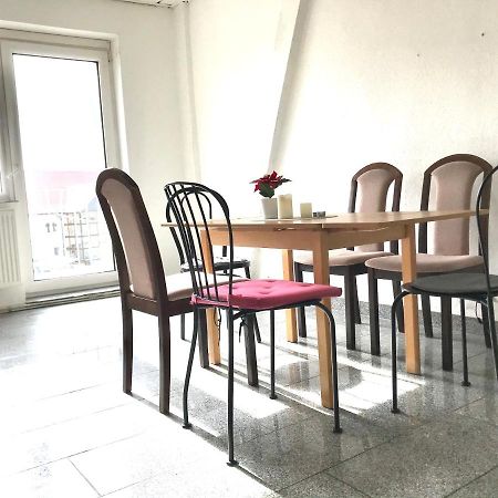 #World Monteurzimmer シュクロイディッツ エクステリア 写真