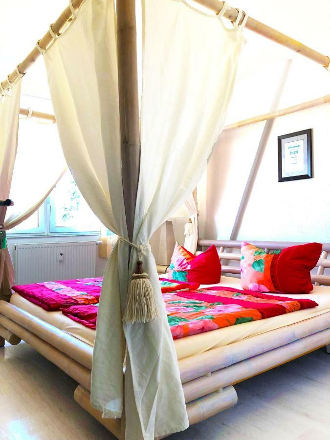 #World Monteurzimmer シュクロイディッツ エクステリア 写真